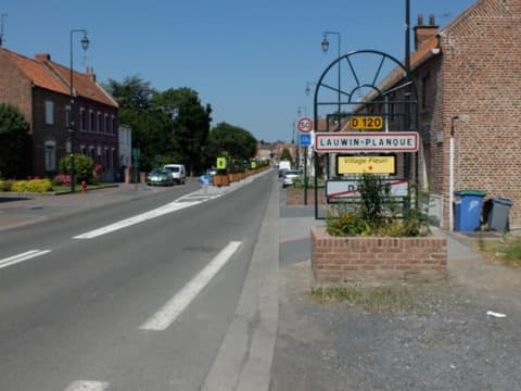 Couvreur Lauwin-Planque