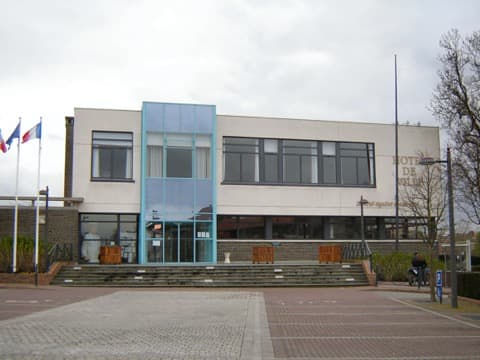 Couvreur Neuville-en-Ferrain
